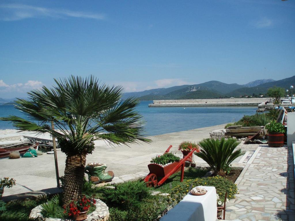 Apartments Kalafatovic Drače Екстериор снимка